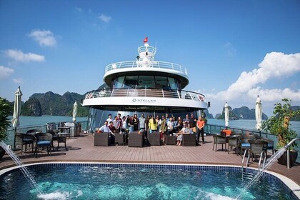 Stellar of The Seas Best Top Vip Cruise Ha Long Bay 2 días 1 noche