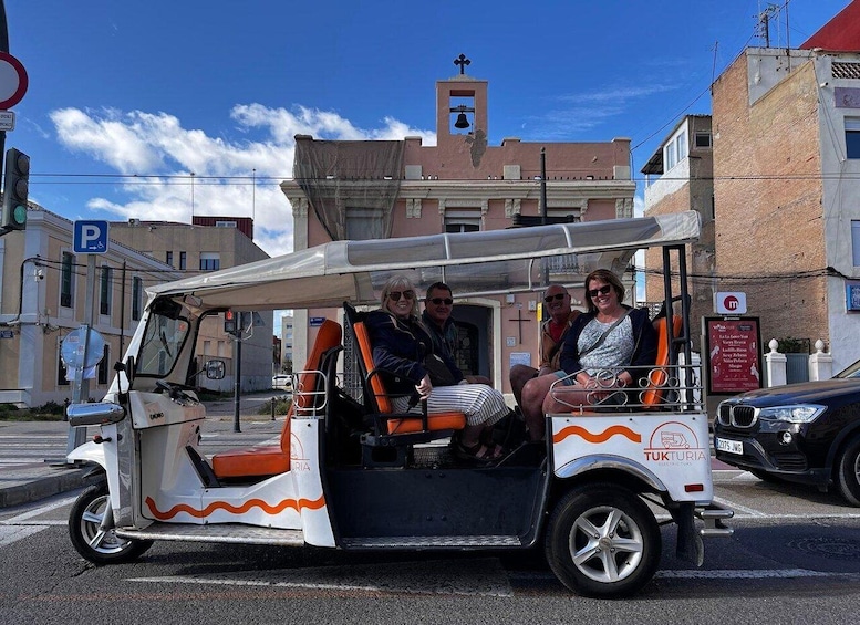 Picture 3 for Activity Valencia: Tuk Tuk City Tour