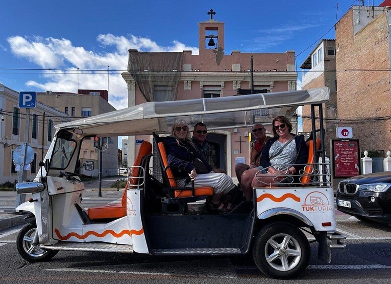 Picture 3 for Activity Valencia: Tuk Tuk City Tour