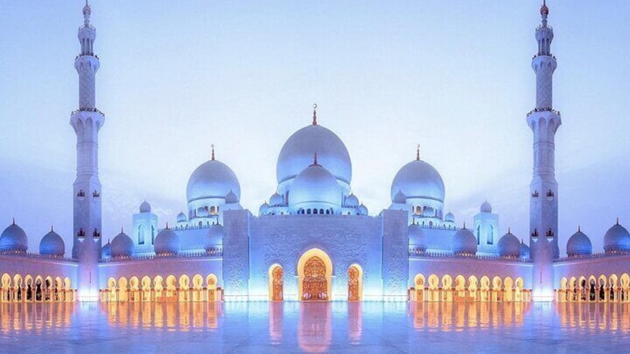 Abu Dhabi Premium Full-Day Sightseeing Tour From Dubai
