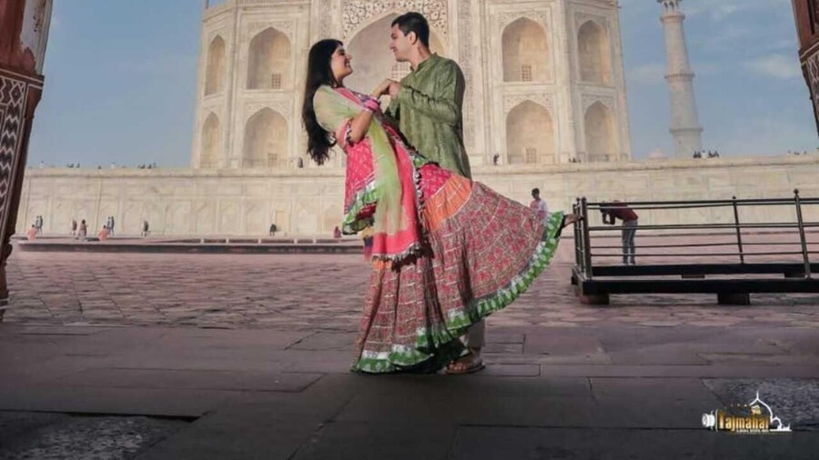 Agra: Taj Mahal & Fort City Visit with Skip-the-Line Access