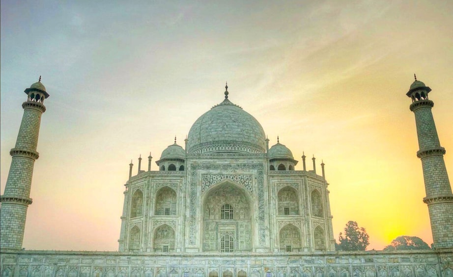 Agra: Full-Day City Tour with Taj Mahal and Fort Agra
