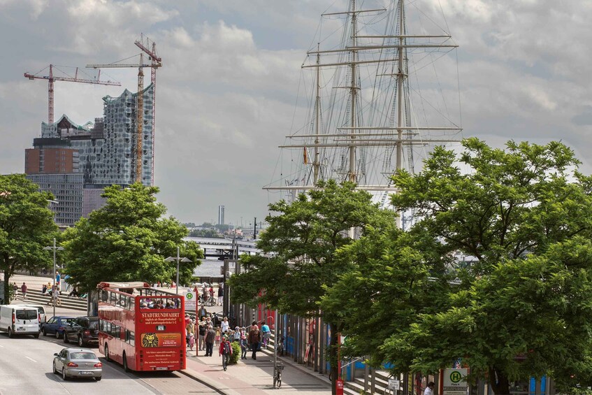 Picture 2 for Activity Hamburg Discovery: Bus Tour with Harbor & Alster Lake Cruise