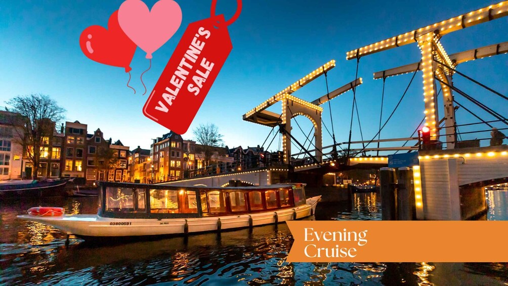 Amsterdam: Evening Guided Cruise with (Open) Bar on Board