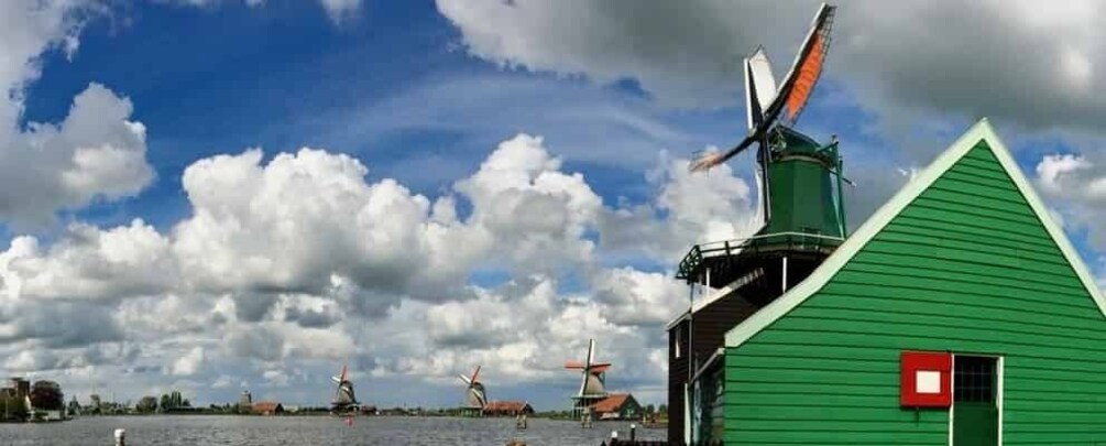 Villages & Windmills Zaanse Schans Small Group Tour