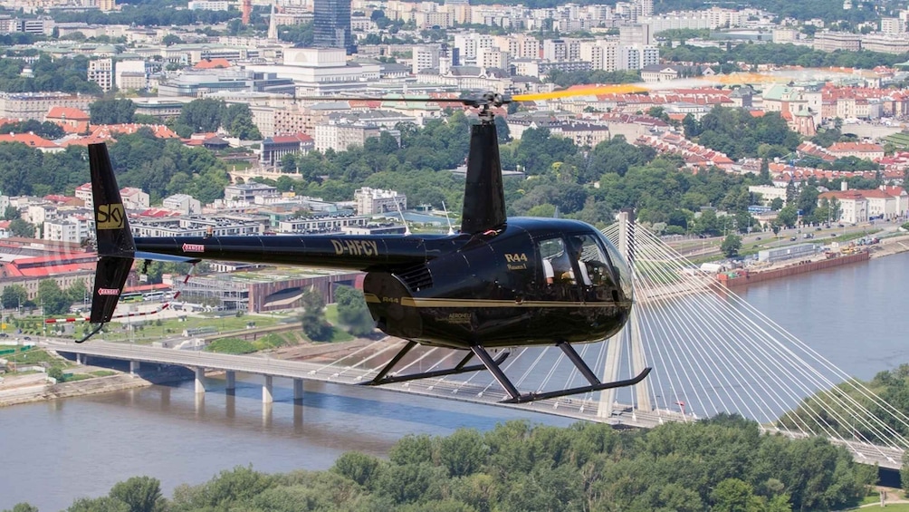 Warsaw: Helicopter Private Tour