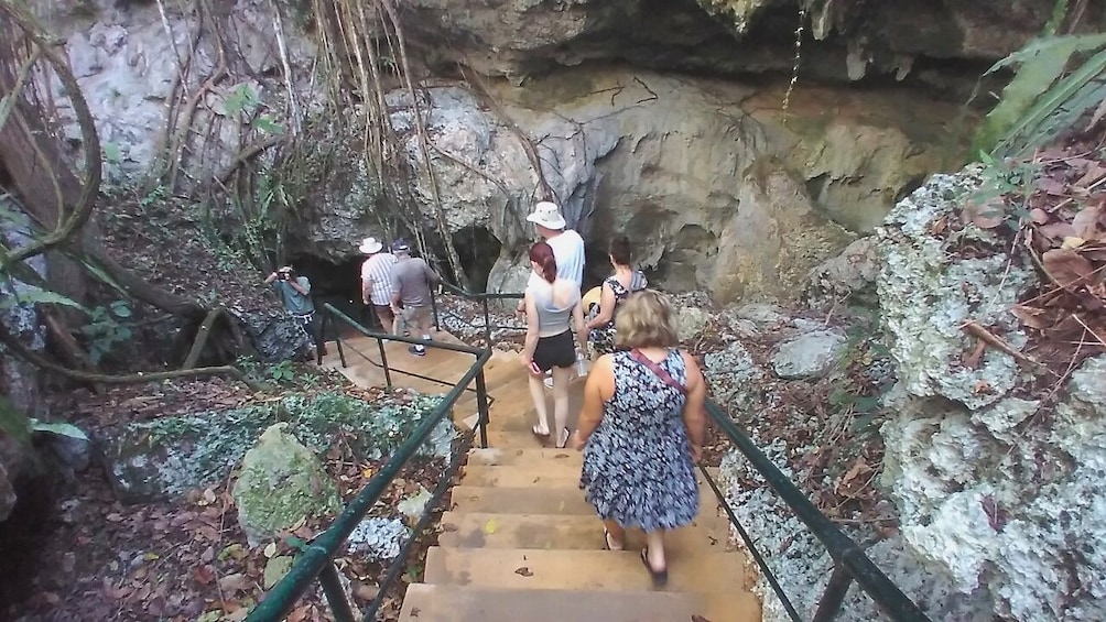 Cave Expedition with Altos de Chavon and Chocolate Factory Full Day Combo