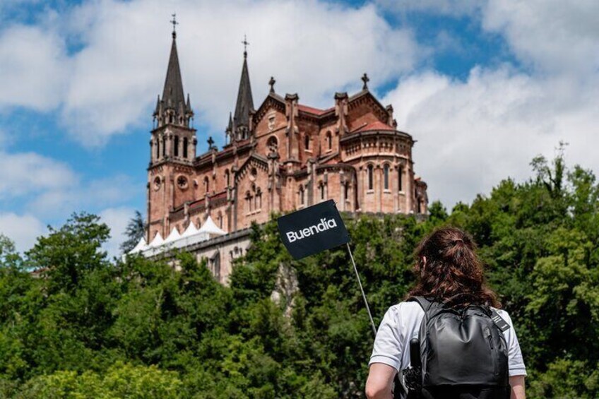 Excursion to Lakes of Covadonga and Cangas de Onís from Gijón