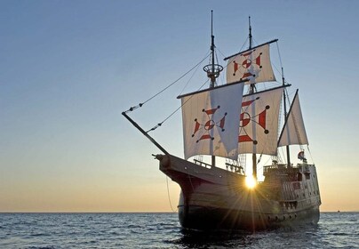 Dubrovnik: Sonnenuntergangskreuzfahrt von Karaka mit Sekt