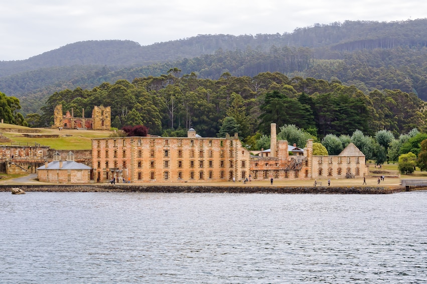 Port Arthur full-day Guided Tour with Harbour Cruise