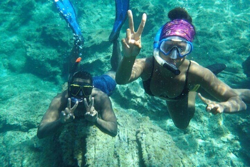 DIVING IN CLEAR WATER