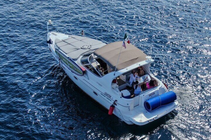 Yacht in Cabo