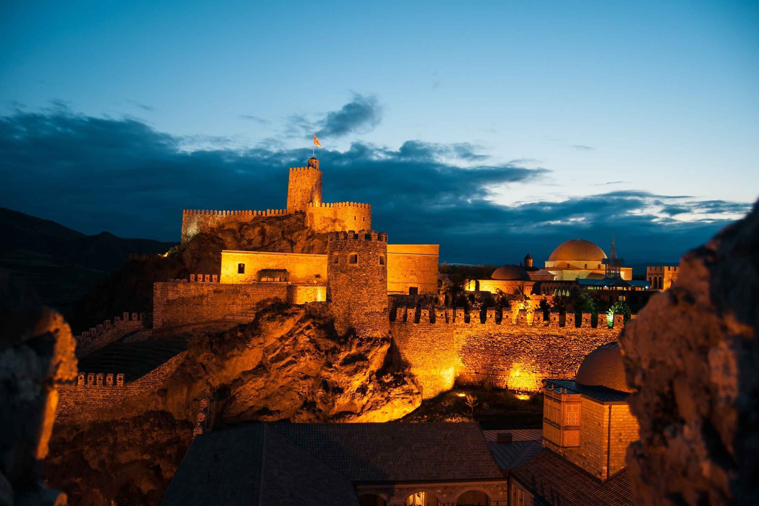From Tbilisi: Day Trip to Vardzia, Rabati and Borjomi