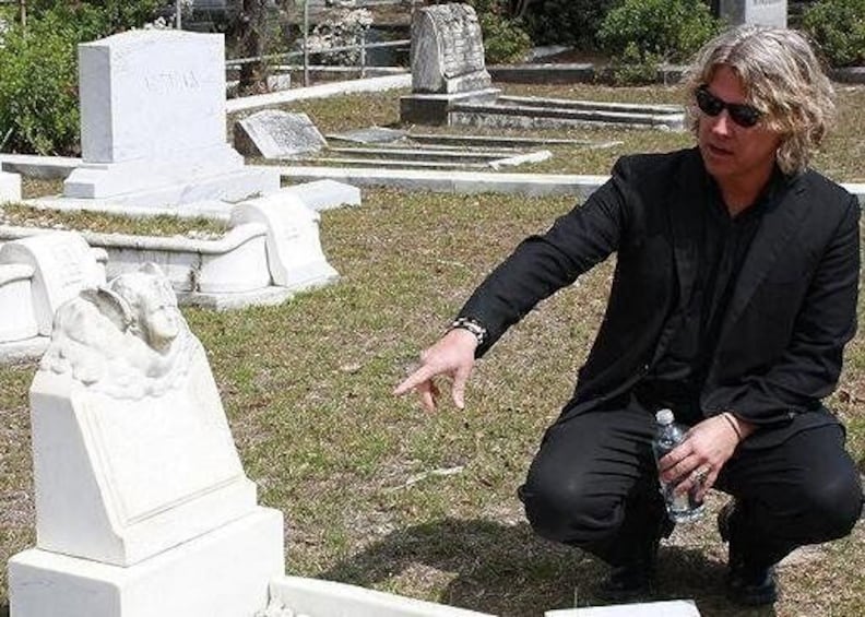 Picture 1 for Activity Savannah: Bonaventure Cemetery with Shannon Scott