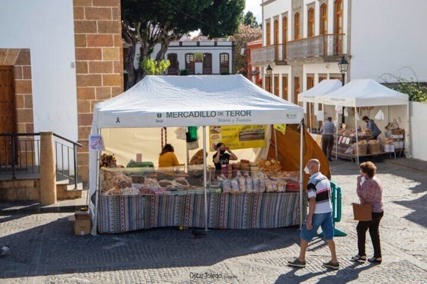 Street markets of Teror and San Mateo Tour