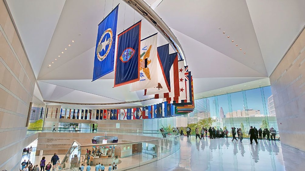 正在顯示第 3 張相片,共 10 張。 Interior of the National Constitution Center in Philadelphia