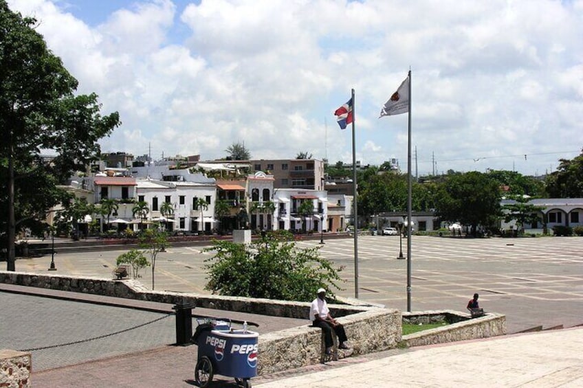 Santo Domingo Walking Tour for the Whole Family