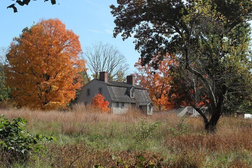 The Old Manse House Museum, witness to the Battle of North Bridge