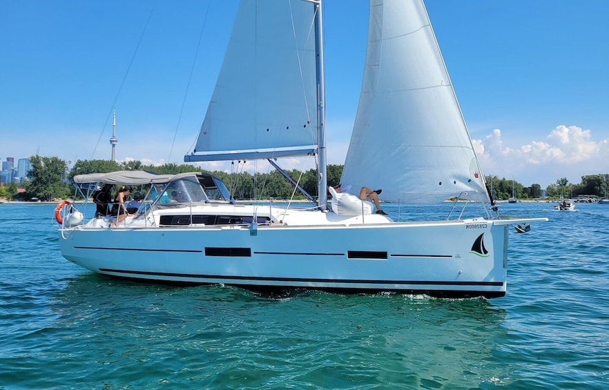 Picture 5 for Activity Toronto: Sailing Yacht Cruise of Toronto Harbor and Islands