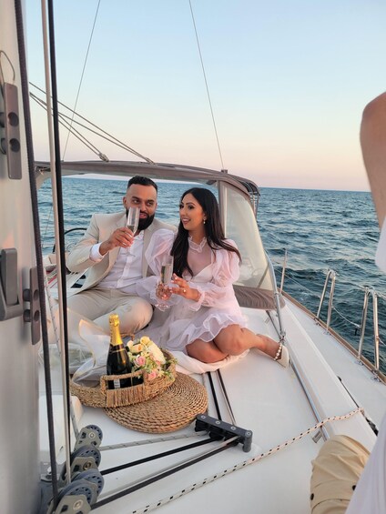 Picture 10 for Activity Toronto: Sailing Yacht Cruise of Toronto Harbor and Islands