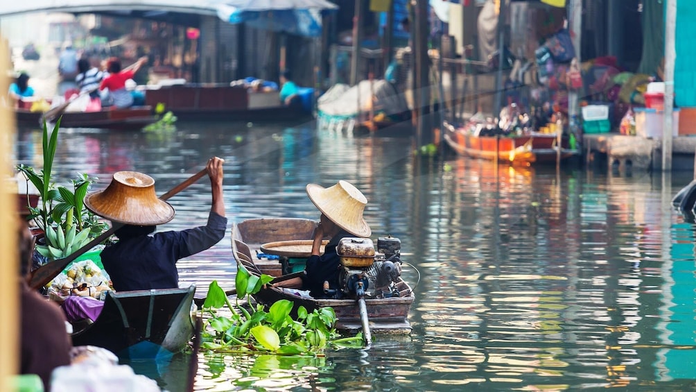 Private Floating Market Tour with Long-Tail Speedboat Ride