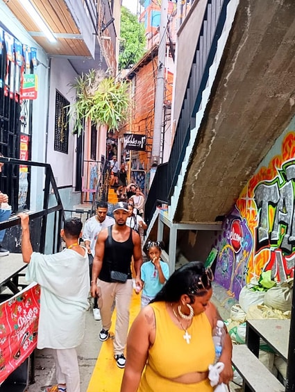 Picture 19 for Activity Medellín: Comuna 13 Graffiti Tour w/Street Food & Cable Car