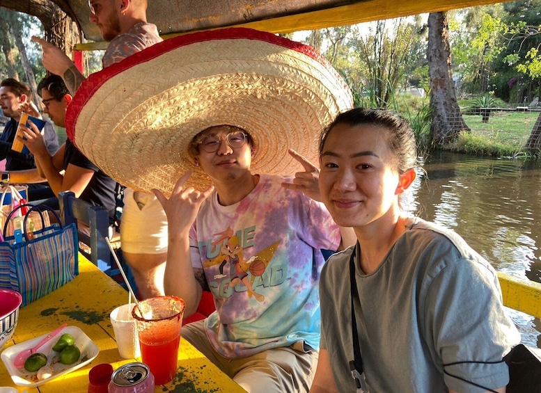 Picture 9 for Activity Mexico City: Xochimilco Boat Tour with Meal and Drinks