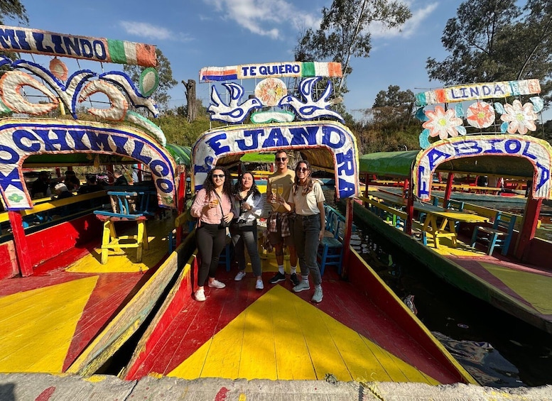 Picture 2 for Activity Mexico City: Xochimilco Boat Tour with Lunch and Drinks