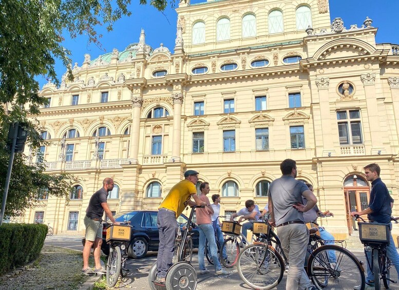 Picture 1 for Activity Krakow: 2h Kazimierz (Jewish Quarter) Bike Tour