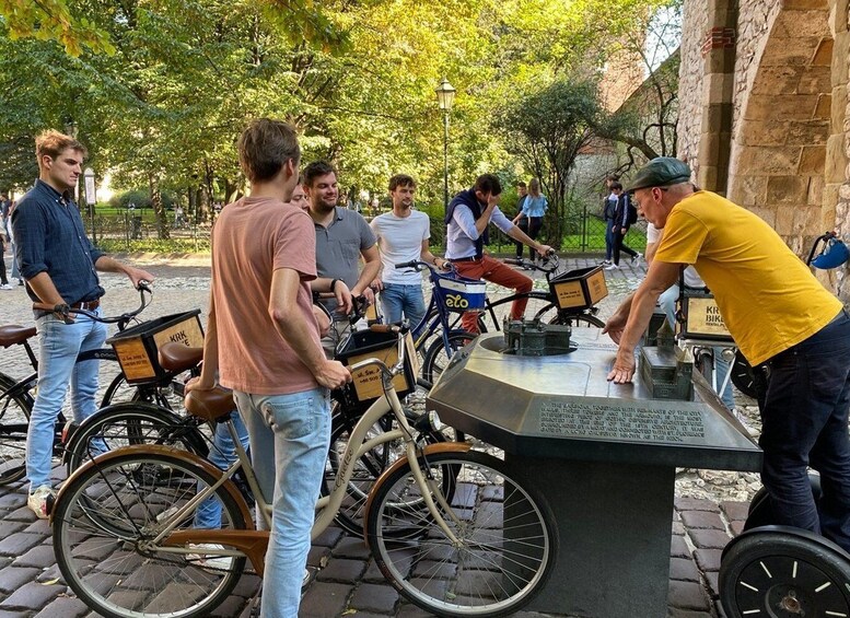 Picture 3 for Activity Krakow: 2h Kazimierz (Jewish Quarter) Bike Tour