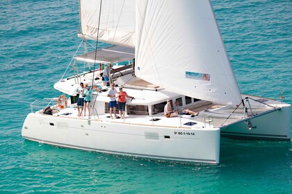 Fuerteventura: Kleine groep magische luxe catamaran cruise