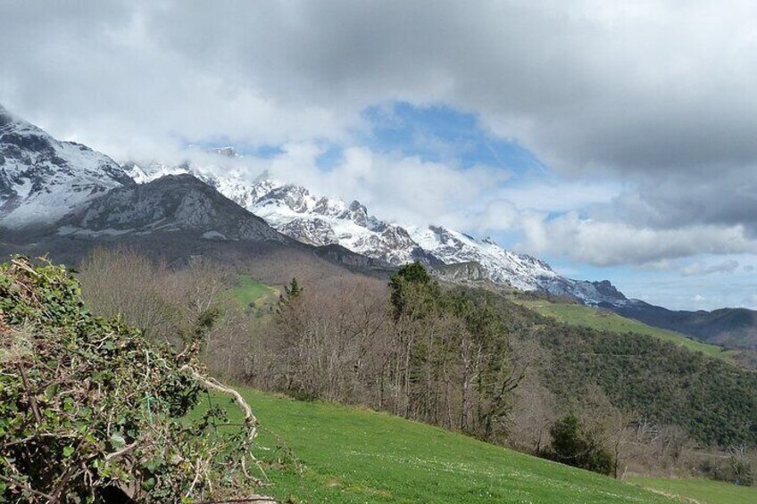 Day trip to Potes y Santillana del Mar from Santander