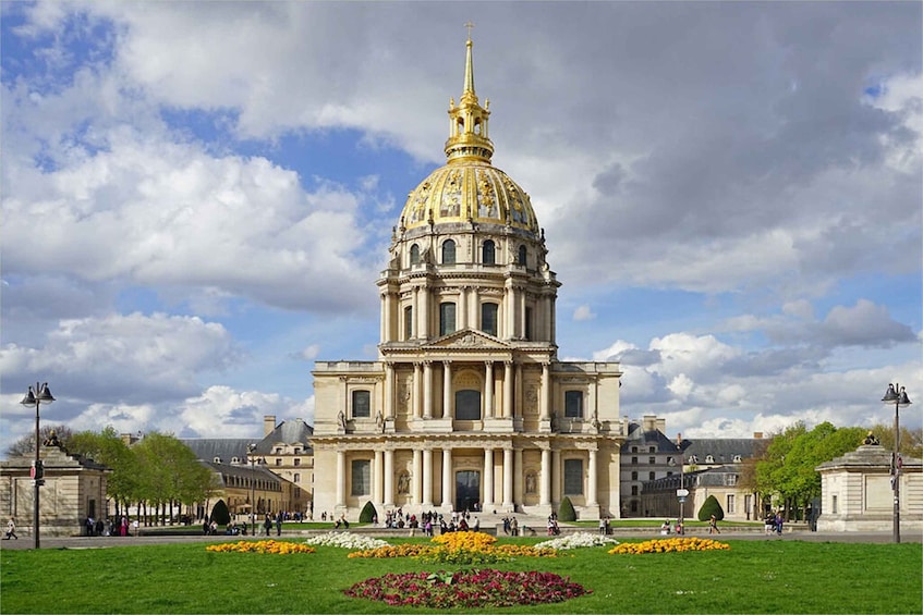 Picture 5 for Activity Les Invalides: Napoleon's Tomb & Army Museum Entry