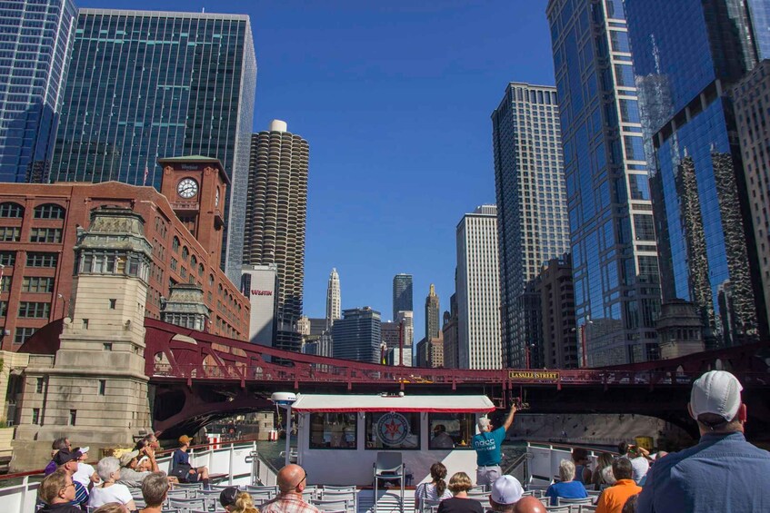 Picture 13 for Activity Chicago River: 1.5-Hour Guided Architecture Cruise