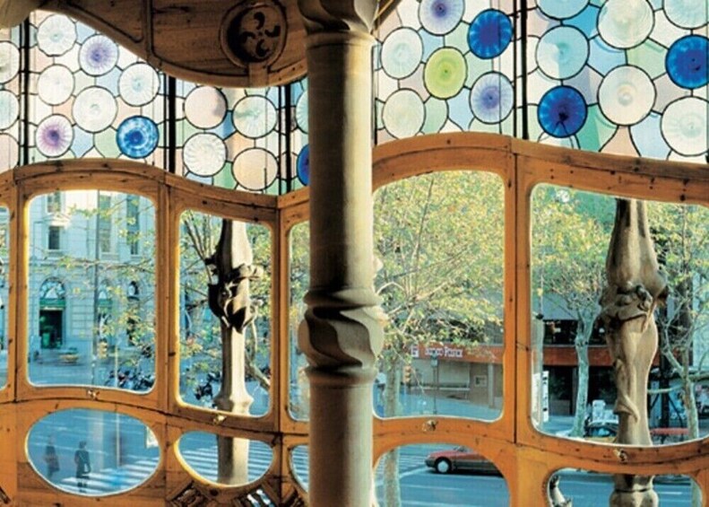 Gaudí Experience Private Tour