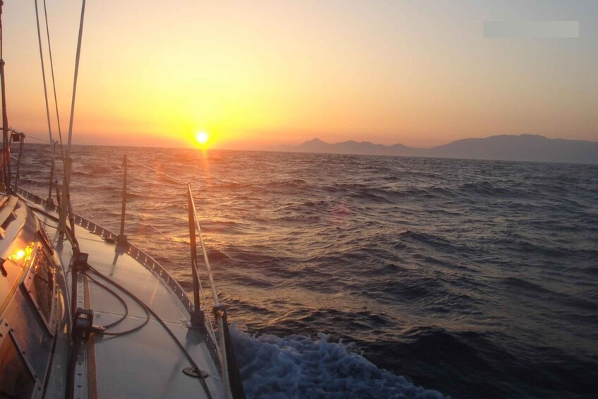 Larnaca: Private Sunset Cruise