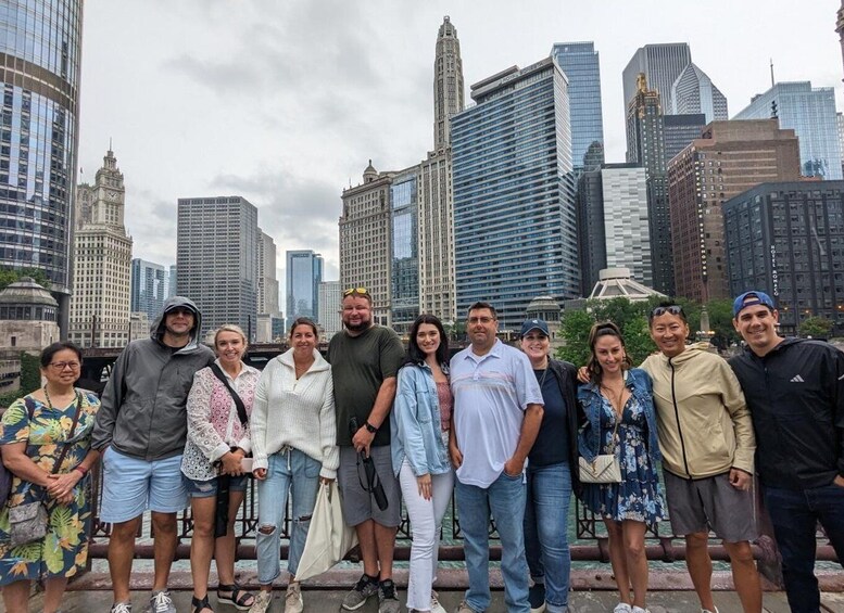 Picture 7 for Activity Chicago: Best of Attractions Walking Tour +Bike/Kayak Rental