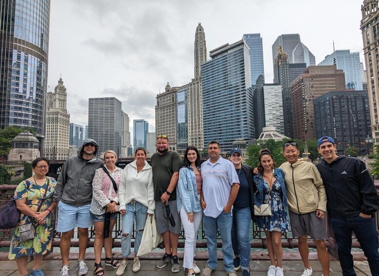 Picture 7 for Activity Chicago: Best of Attractions Walking Tour +Bike/Kayak Rental