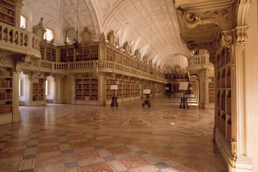 Library (National Palace of Mafra)