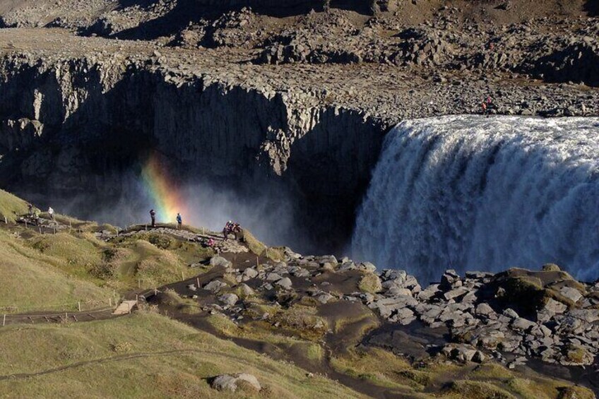 Premium Full Day Tour Lake Myvatn and Godafoss