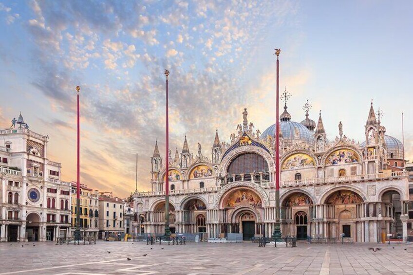 Grand Venice: Luxury Shore Excursion with Gondola from Ravenna