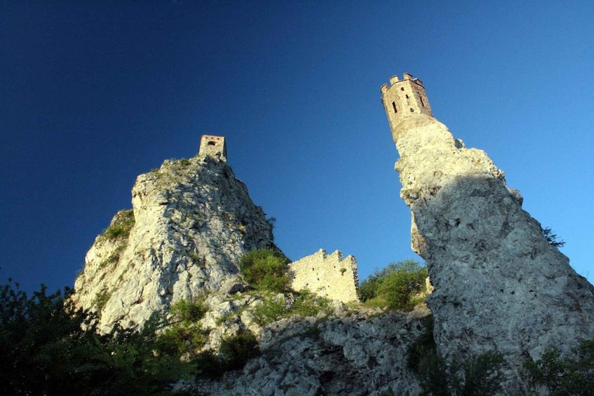 Picture 4 for Activity Bratislava: Grand City Tour with Devin Castle