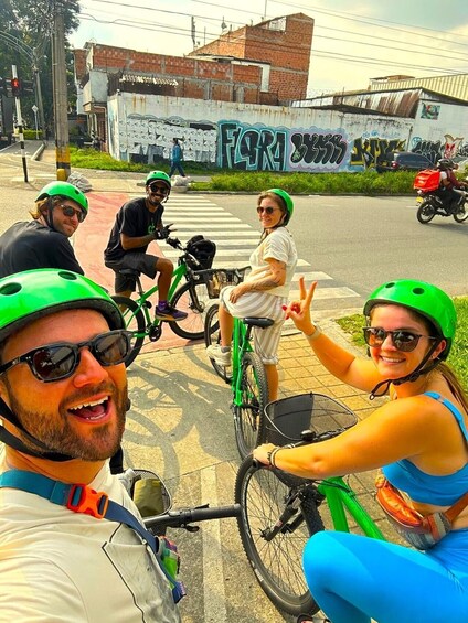 Picture 20 for Activity Medellin: Bike City Tour with Local Food and Drink Tastings