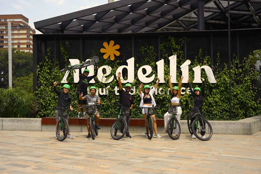 Picture 2 for Activity Medellin: Bike City Tour with Local Food and Drink Tastings
