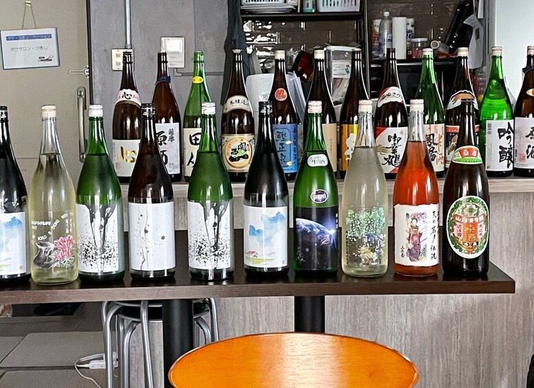 Picture 2 for Activity Tsukiji: Unlimited Sake Tasting Experience