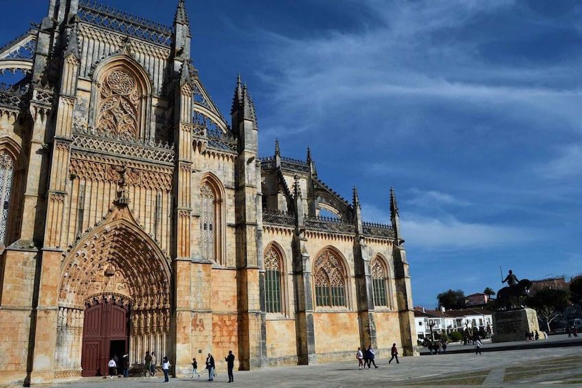 Picture 1 for Activity From Caldas da Rainha: Alcobaça and Batalha Monasteries Tour