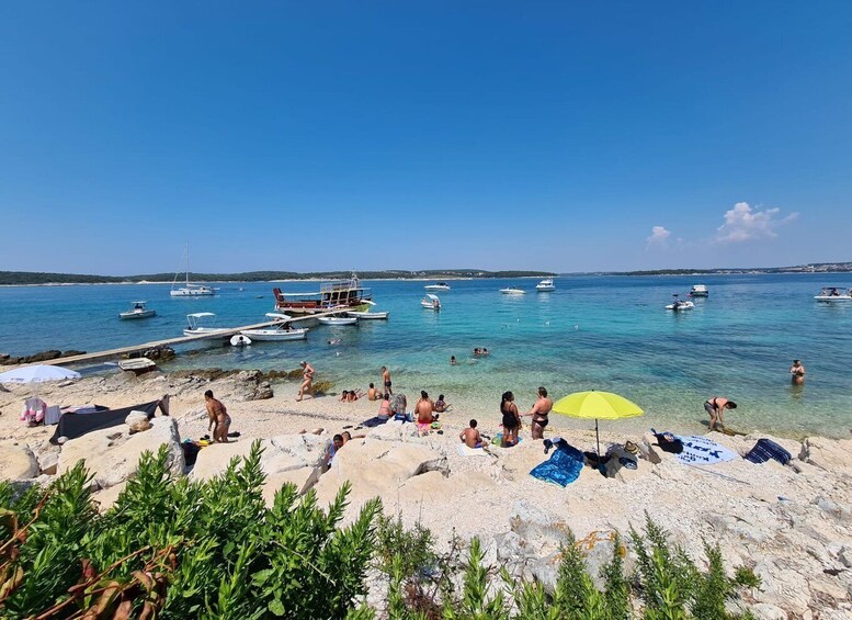 Picture 2 for Activity Medulin: Boat Cruise to Kamenjak/Ceja with Lunch and Drinks