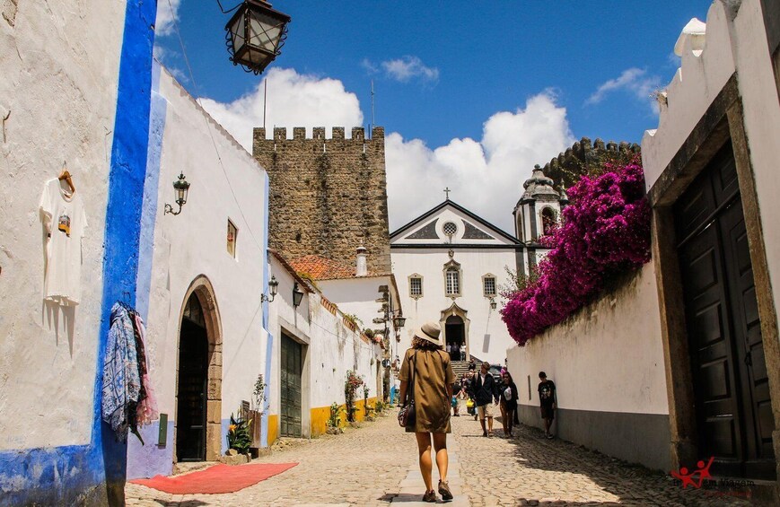 Picture 3 for Activity Óbidos: Medieval Tales and Secrets Spots Walking Tour