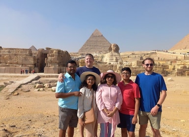 Kairo: Pyramidit & Egyptin ja kansallismuseot Yksityinen kiertoajelu.
