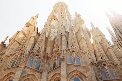 Barcelona Flexi Pass - Choose 2, 3, 4 or 5 top Barcelona attractions